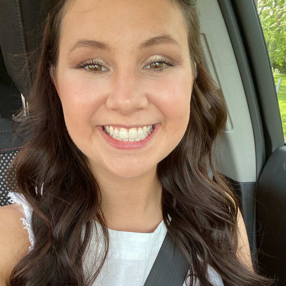 Meet your Posher, Beth